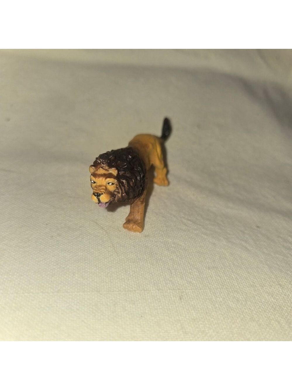 Vintage Lion TM 1998 Toy Major Hard Rubber Safari Jungle Animal Figure